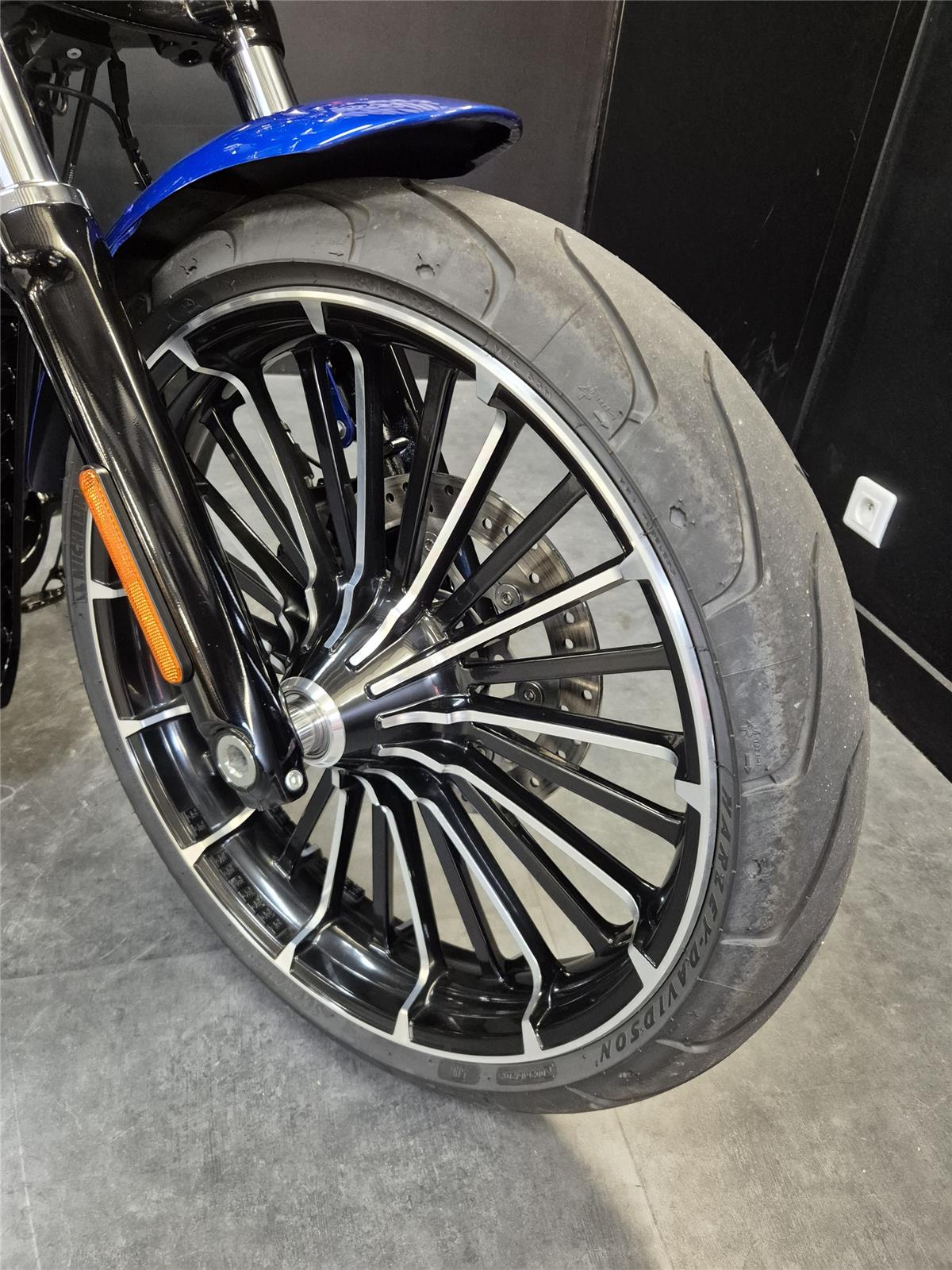 2024 HARLEY-DAVIDSON BREAKOUT