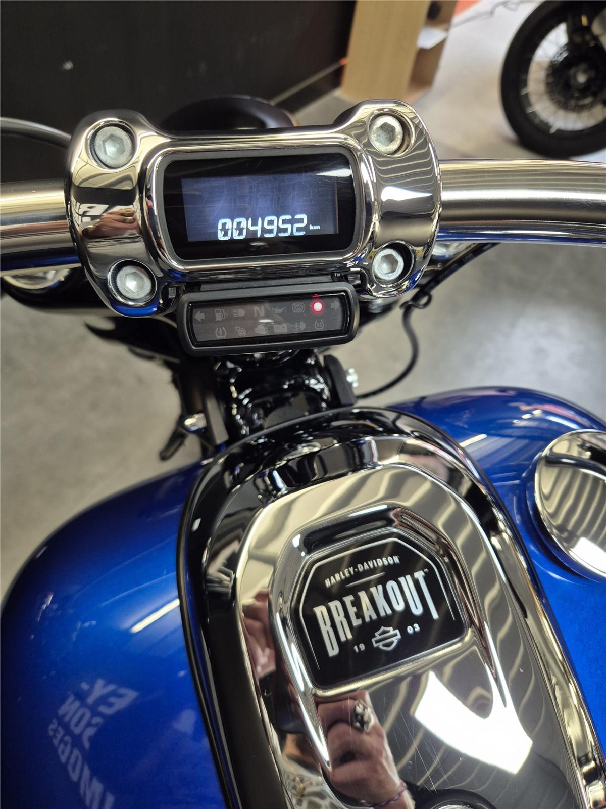 2024 HARLEY-DAVIDSON BREAKOUT