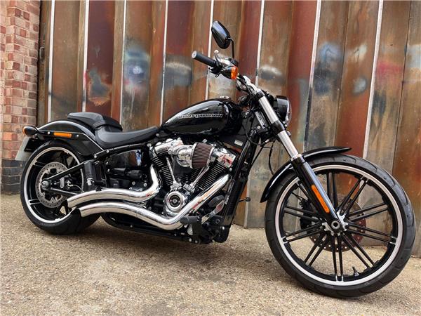 2019 Harley-Davidson Softail
