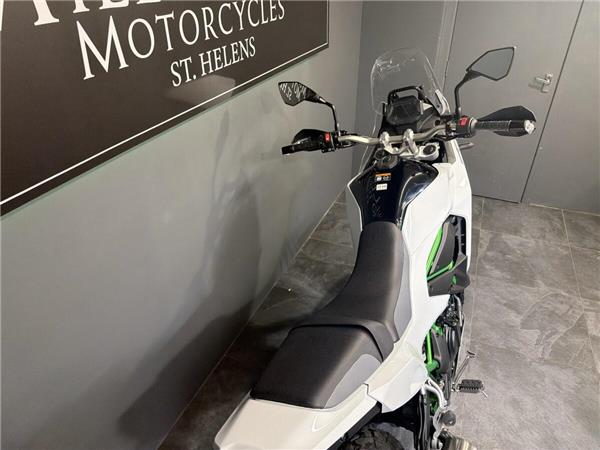 2026 KAWASAKI KLE 500 SE