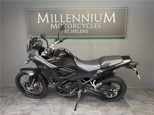 2026 KAWASAKI KLE500