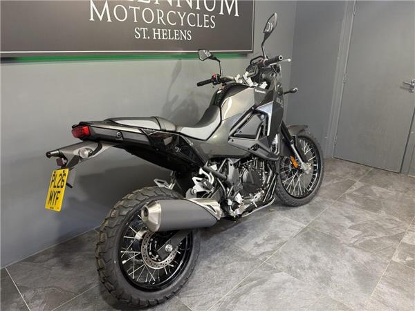 2026 KAWASAKI KLE500