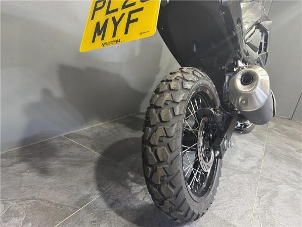 2026 KAWASAKI KLE500
