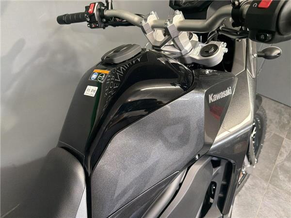 2026 KAWASAKI KLE500