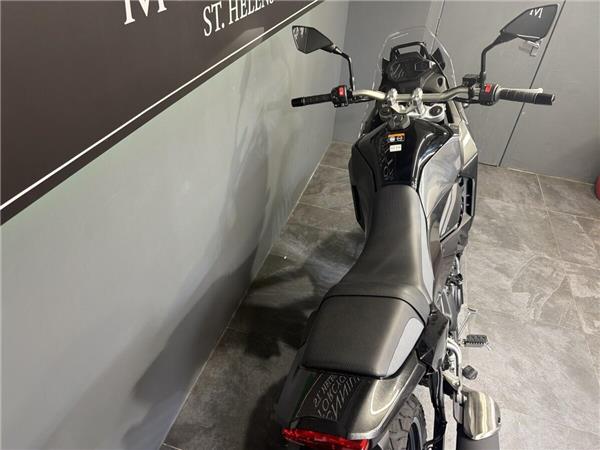 2026 KAWASAKI KLE500