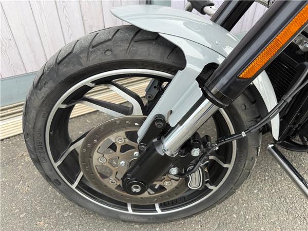 2024 HARLEY-DAVIDSON SOFTAIL FLSB SPORT GILDE