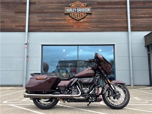 2026 HARLEY-DAVIDSON CVO FLHXSE STREET GLIDE