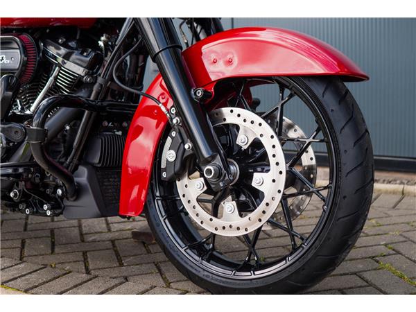 2021 Harley-Davidson Street Glide Special