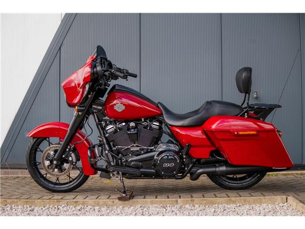 2021 Harley-Davidson Street Glide Special
