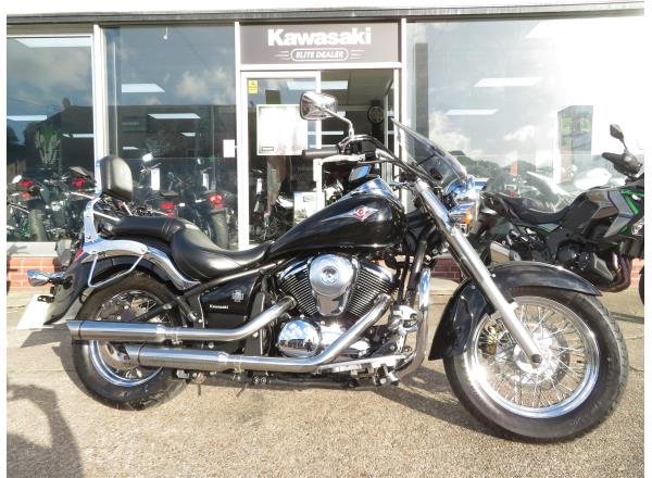 KAWASAKI VN900 CLASSIC
