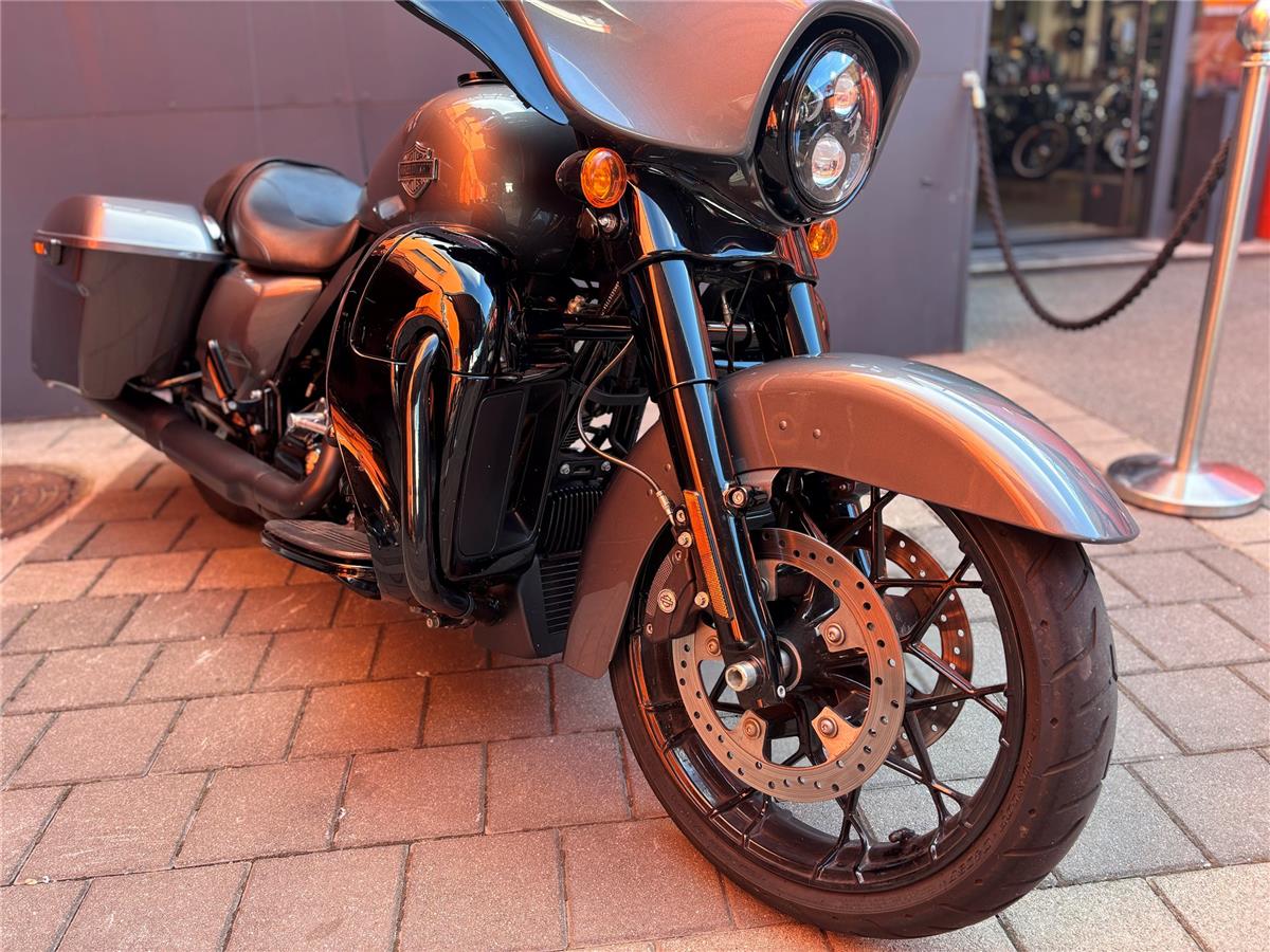 2021 Harley-Davidson Touring Street Glide Special FLHXS