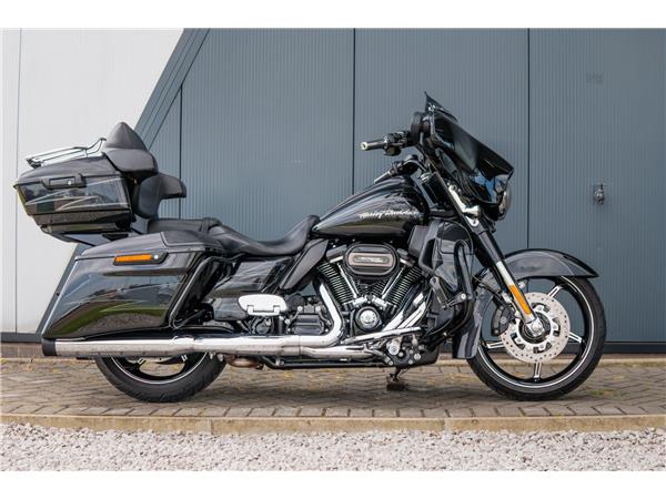 2017 Harley-Davidson CVO Street Glide