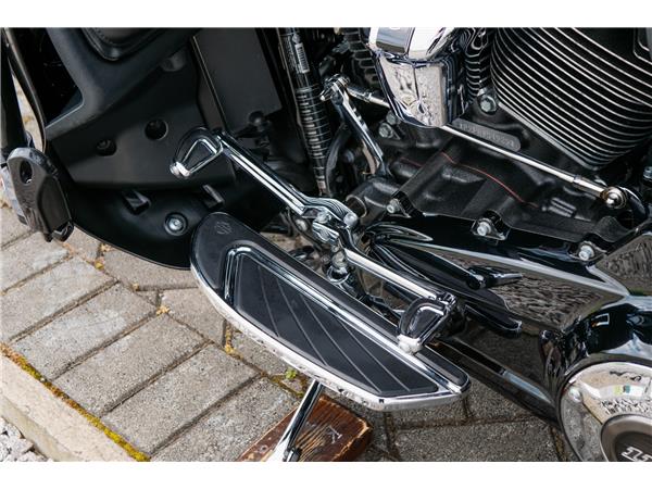 2017 Harley-Davidson CVO Street Glide