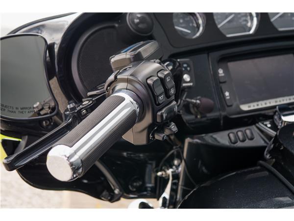 2017 Harley-Davidson CVO Street Glide