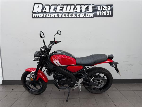 2022 YAMAHA XSR125