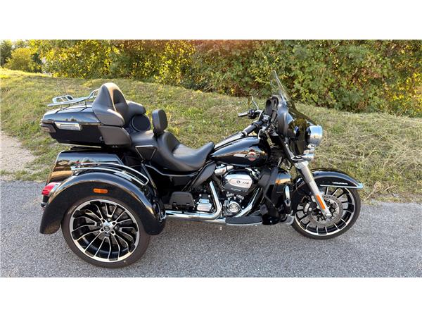 2025 HARLEY-DAVIDSON TRI GLIDE