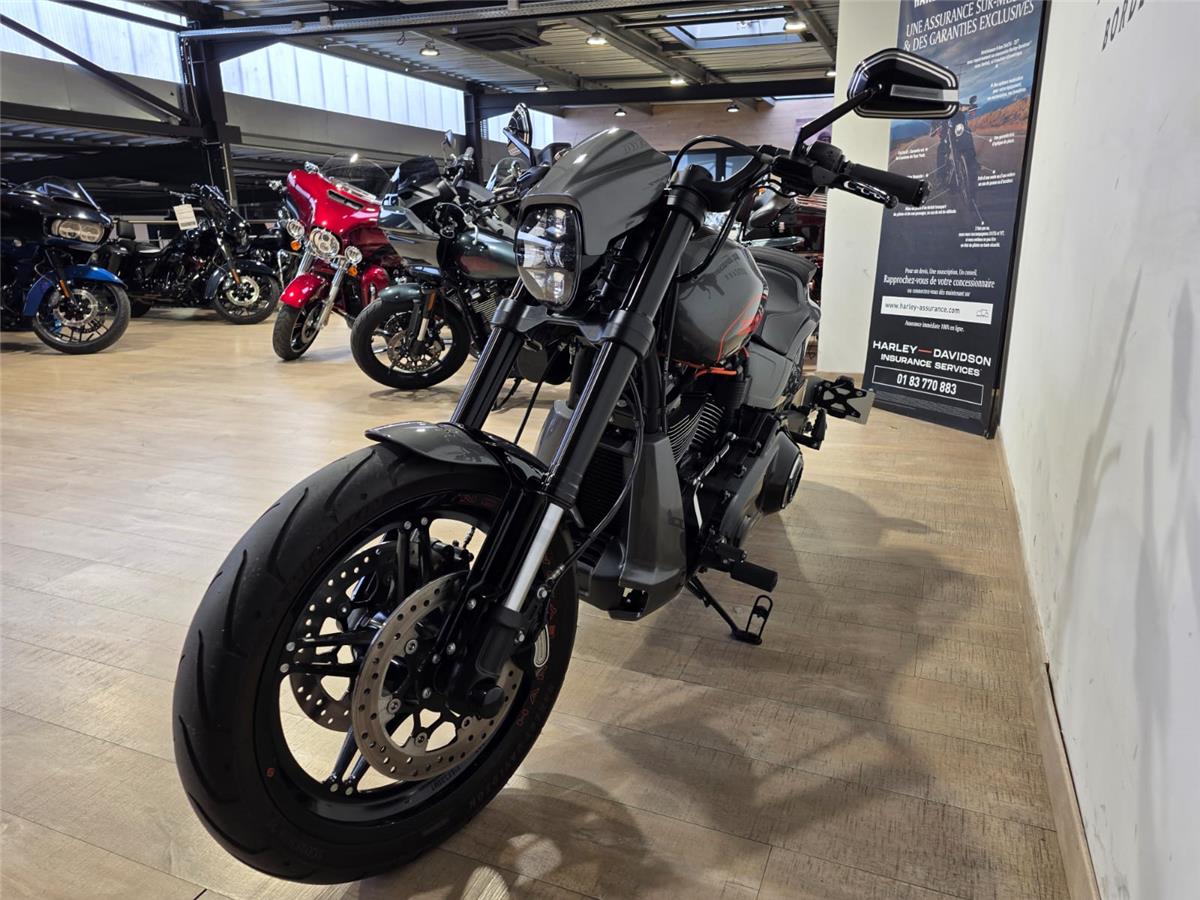 2019 HARLEY-DAVIDSON FXDR