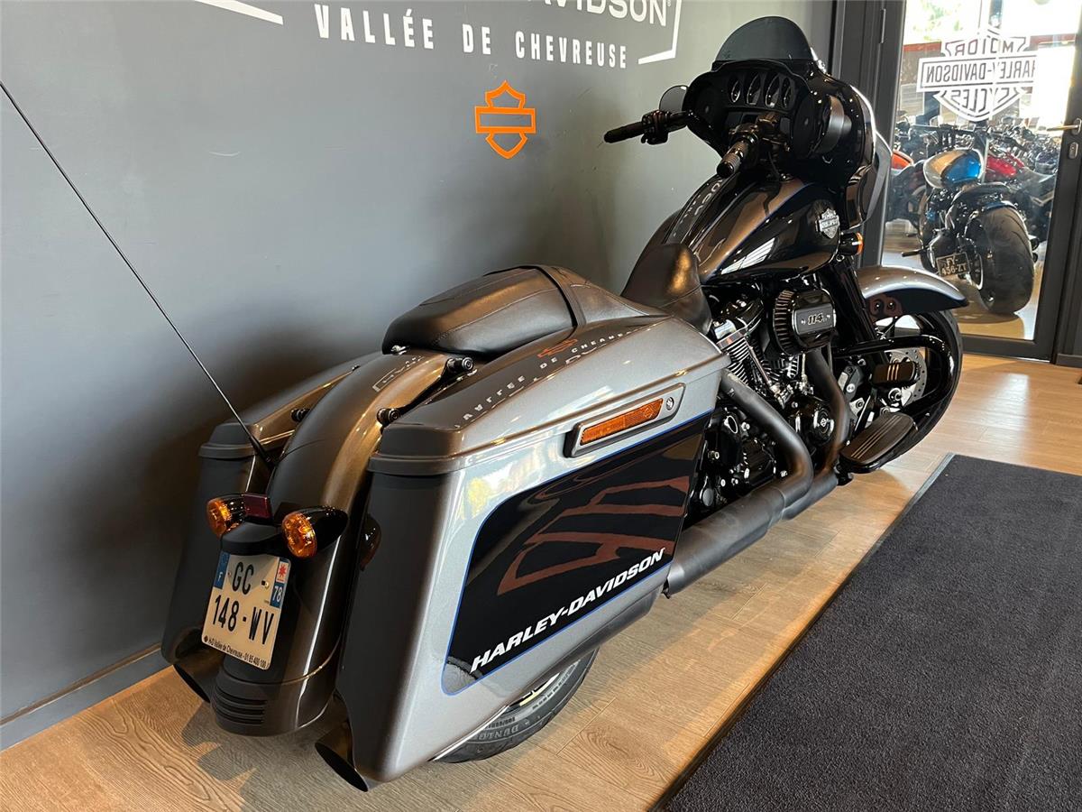 2021 HARLEY-DAVIDSON STREET GLIDE