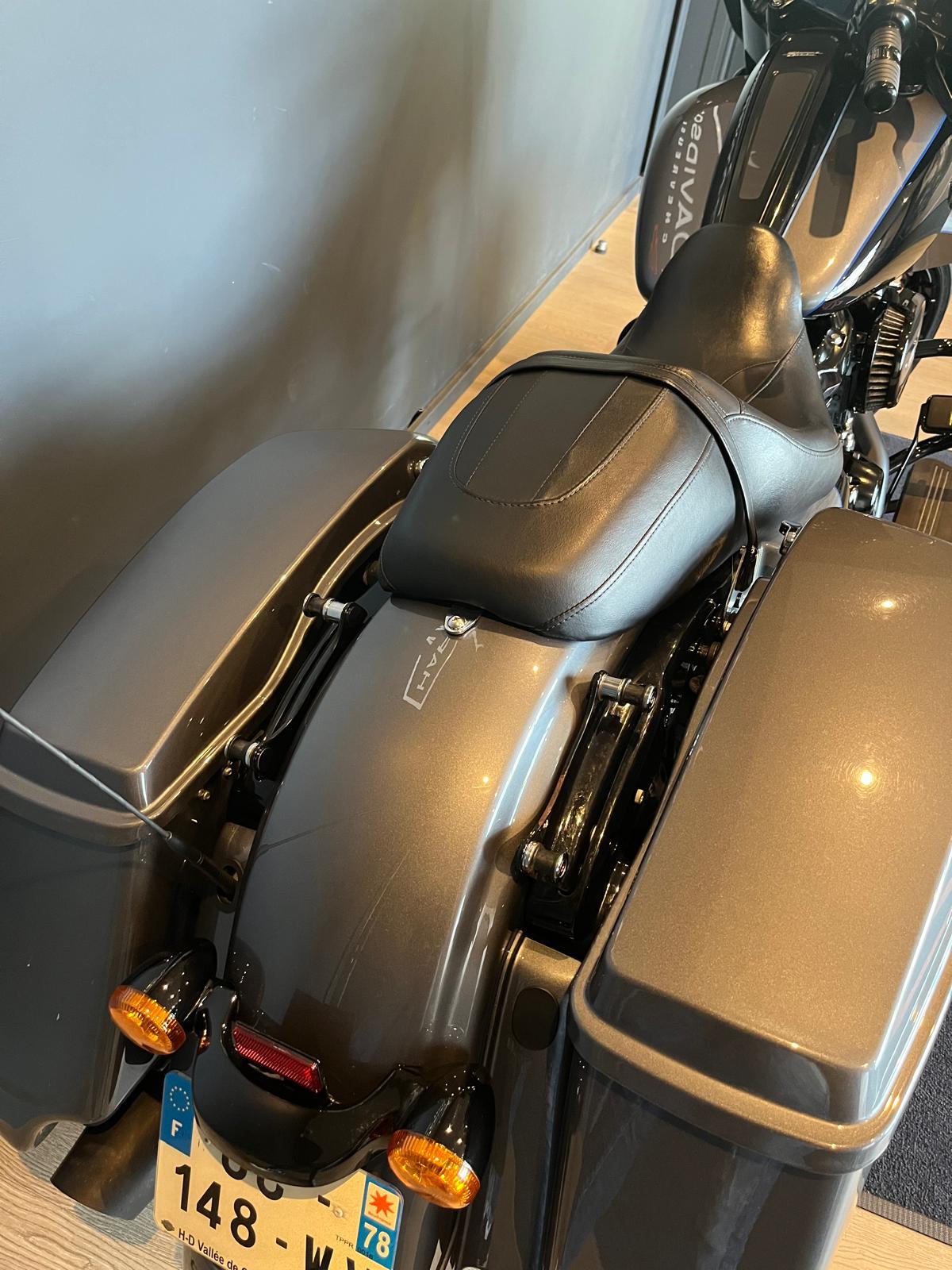 2021 HARLEY-DAVIDSON STREET GLIDE