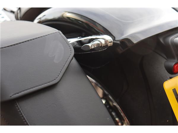 2022 HARLEY-DAVIDSON SOFTAIL FLFBS FAT BOY 114