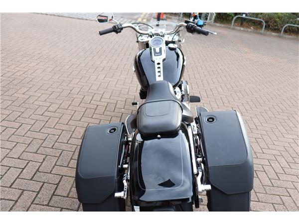 2022 HARLEY-DAVIDSON SOFTAIL FLFBS FAT BOY 114