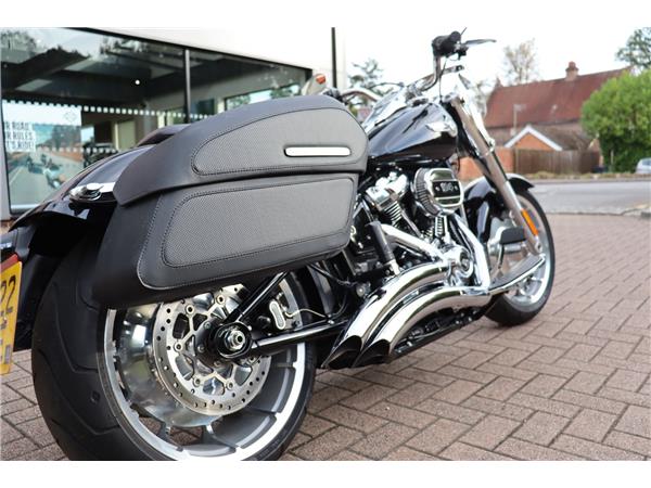 2022 HARLEY-DAVIDSON SOFTAIL FLFBS FAT BOY 114