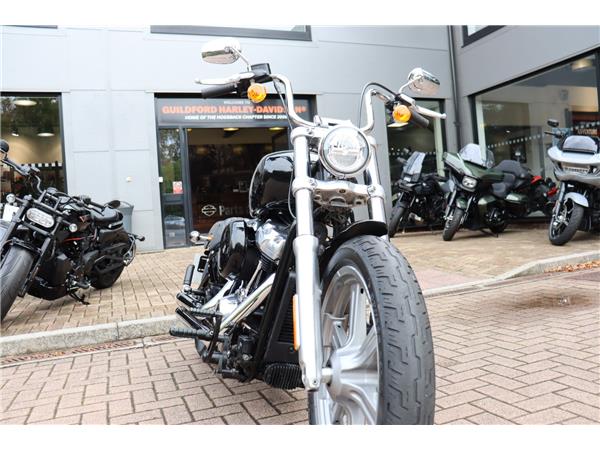 2023 HARLEY-DAVIDSON SOFTAIL STANDARD