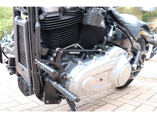 2023 HARLEY-DAVIDSON SOFTAIL STANDARD