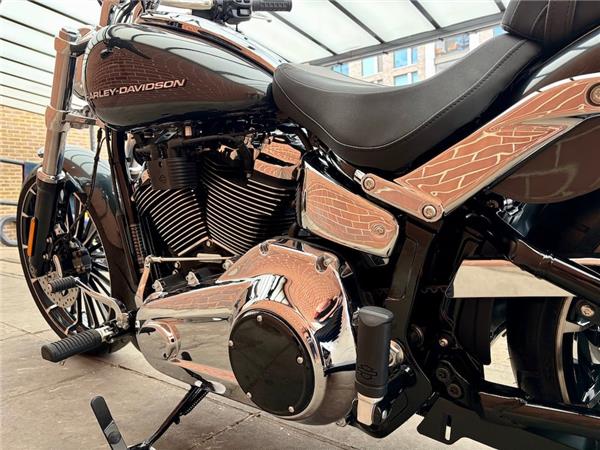 2026 HARLEY-DAVIDSON SOFTAIL BREAKOUT 117