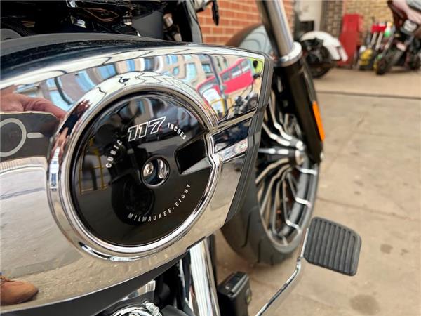 2026 HARLEY-DAVIDSON SOFTAIL BREAKOUT 117
