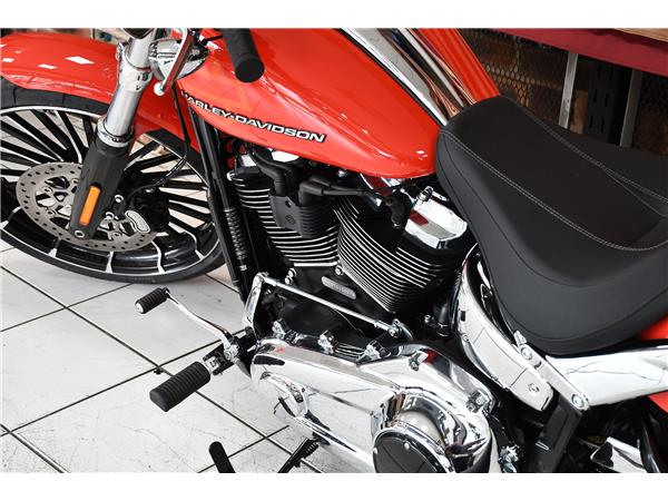 2026 HARLEY-DAVIDSON BREAKOUT 117 