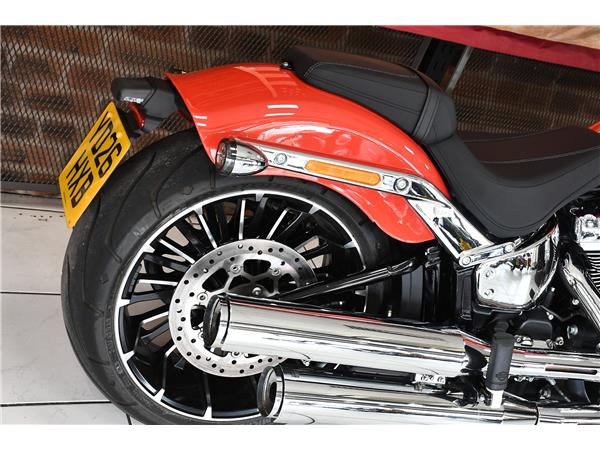 2026 HARLEY-DAVIDSON BREAKOUT 117 