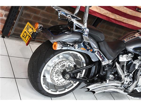 2021 HARLEY-DAVIDSON SOFTAIL FLFBS FAT BOY 114