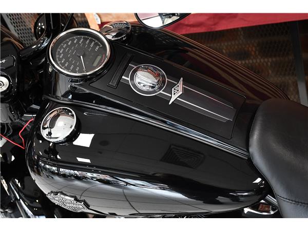 2024 HARLEY-DAVIDSON ROAD KING SPECIAL