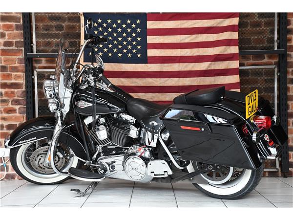 2013 HARLEY-DAVIDSON SOFTAIL FLSTC HERITAGE SOFTAIL CLASSIC