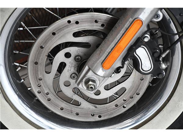 2013 HARLEY-DAVIDSON SOFTAIL FLSTC HERITAGE SOFTAIL CLASSIC