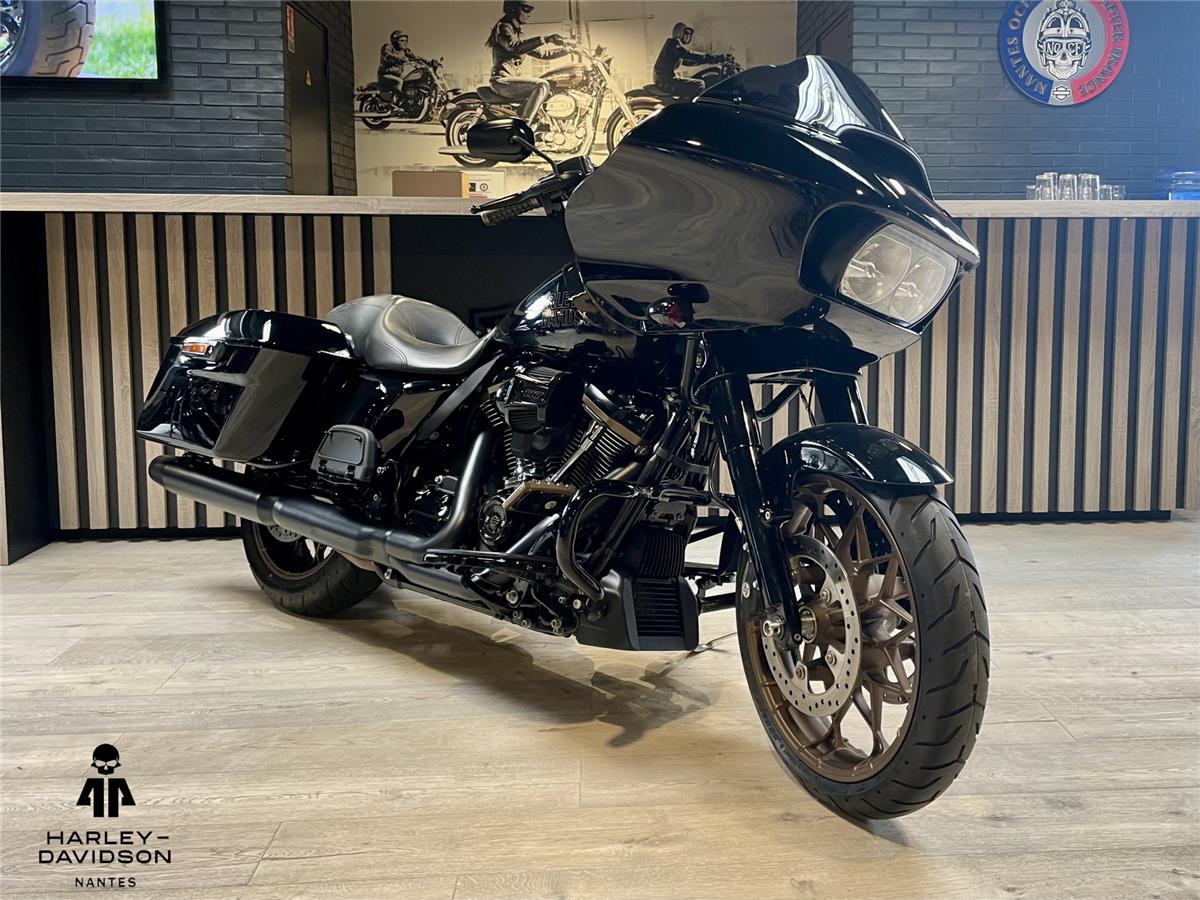 2022 HARLEY-DAVIDSON ROAD GLIDE