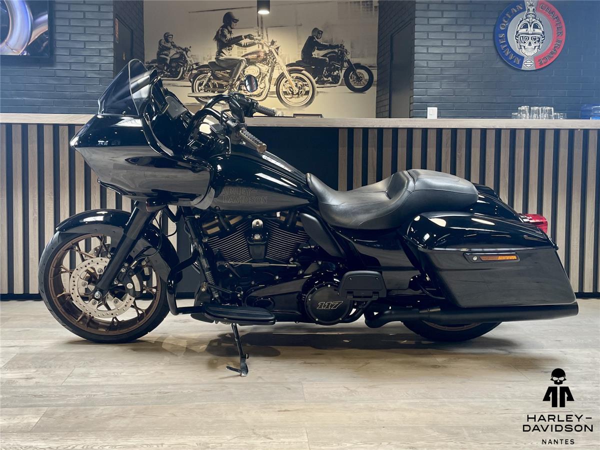 2022 HARLEY-DAVIDSON ROAD GLIDE