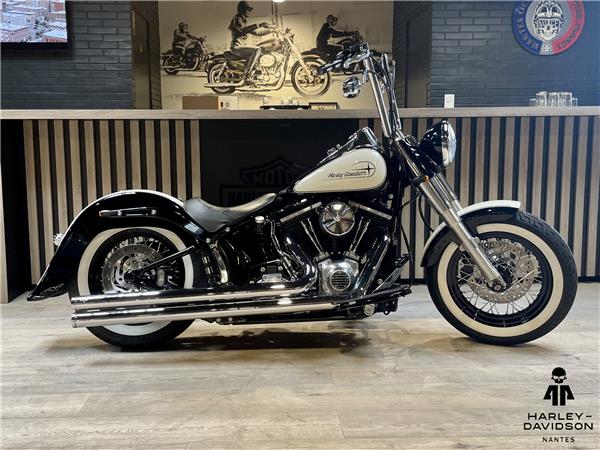 2014 HARLEY-DAVIDSON SLIM