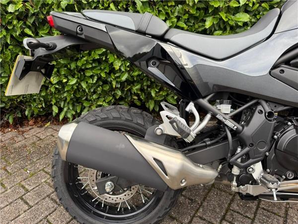 2026 KAWASAKI KLE500