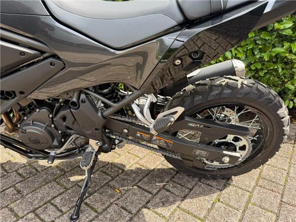 2026 KAWASAKI KLE500