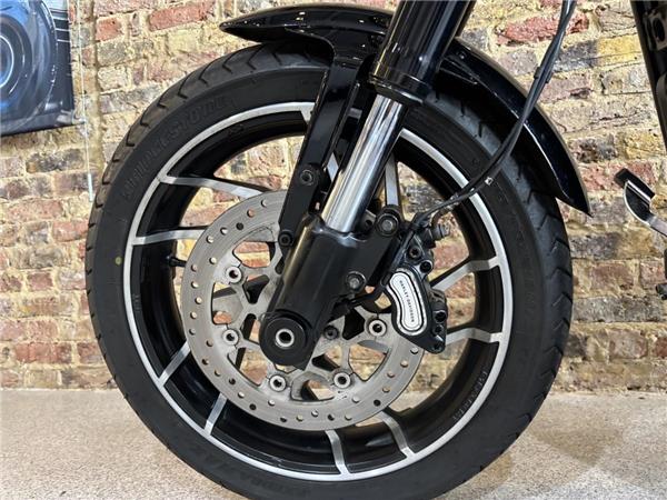 2021 Harley-Davidson Softail