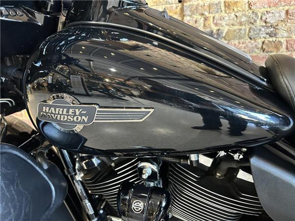 2023 Harley-Davidson Touring