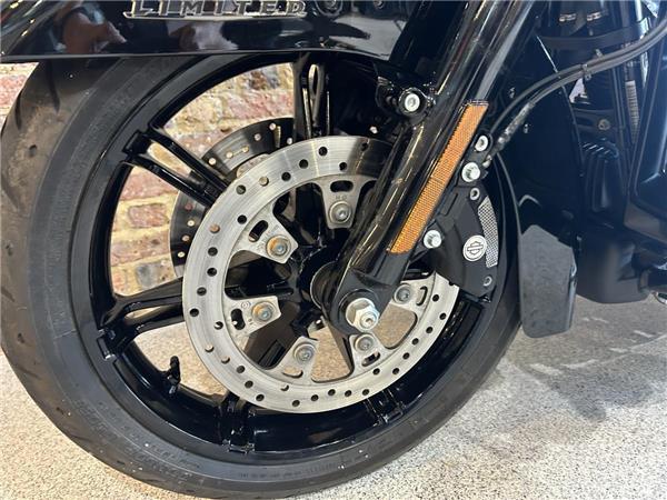 2023 Harley-Davidson Touring