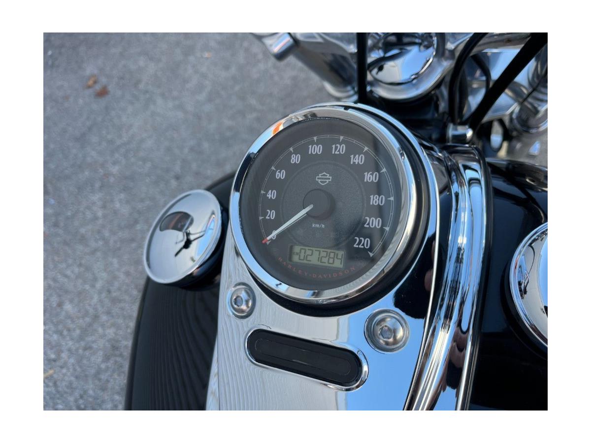 2013 Harley-Davidson Dyna Wide Glide FXDWG