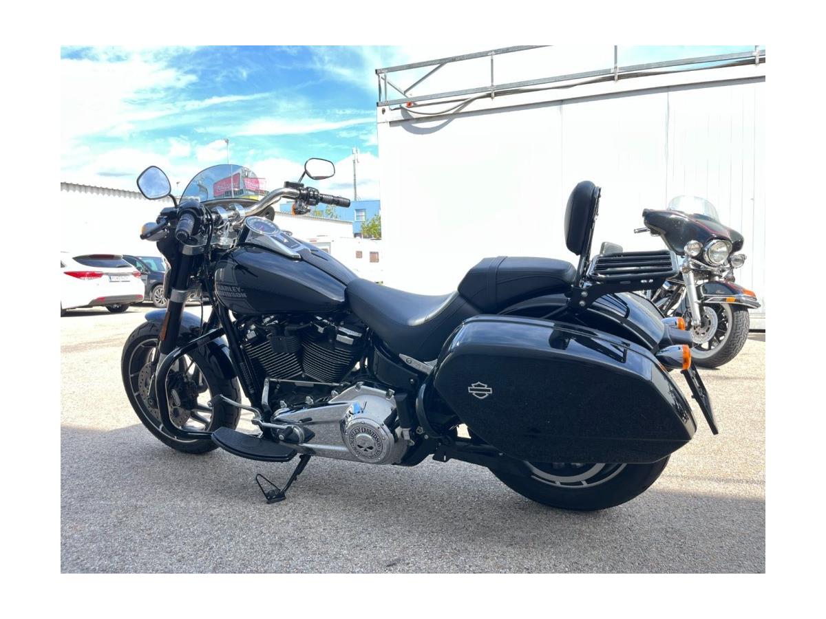 2022 Harley-Davidson Softail Sport Glide FLSB