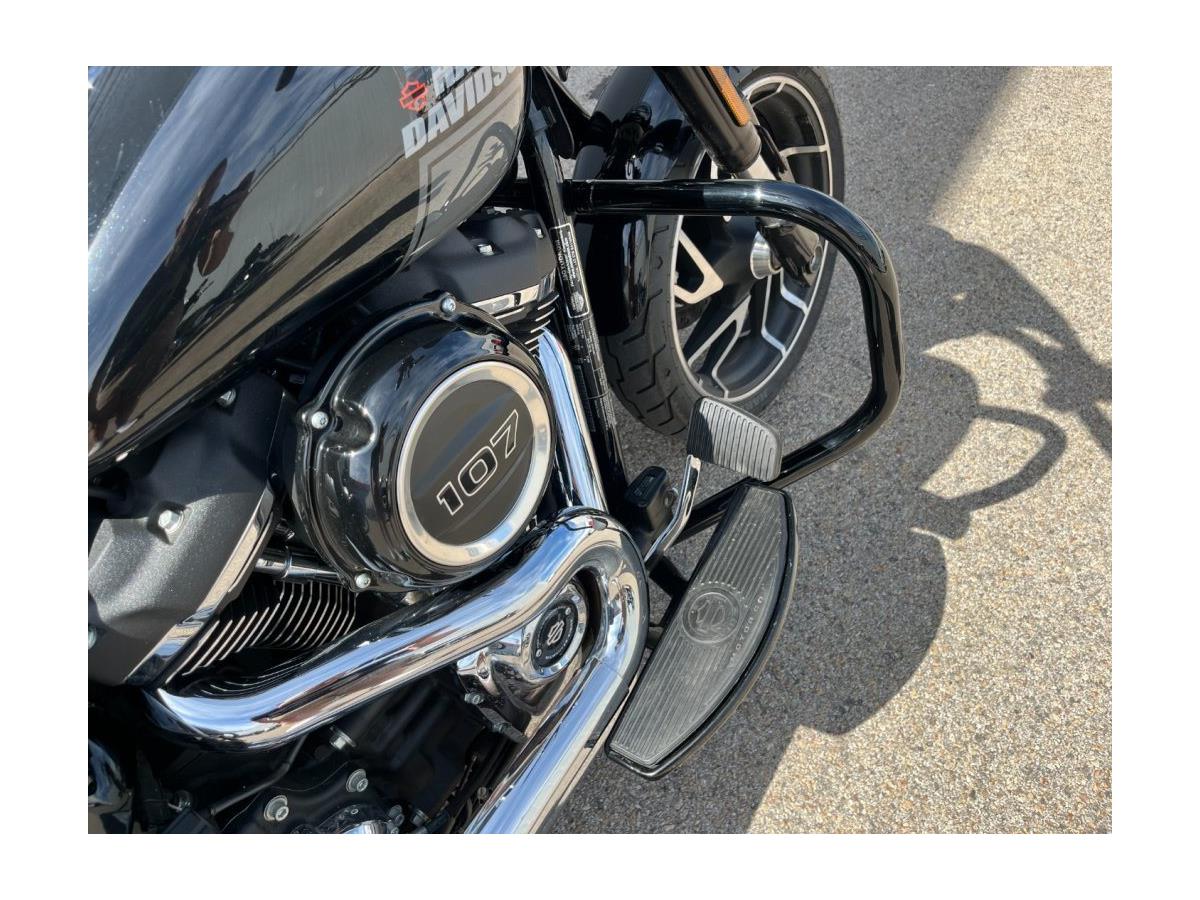 2022 Harley-Davidson Softail Sport Glide FLSB