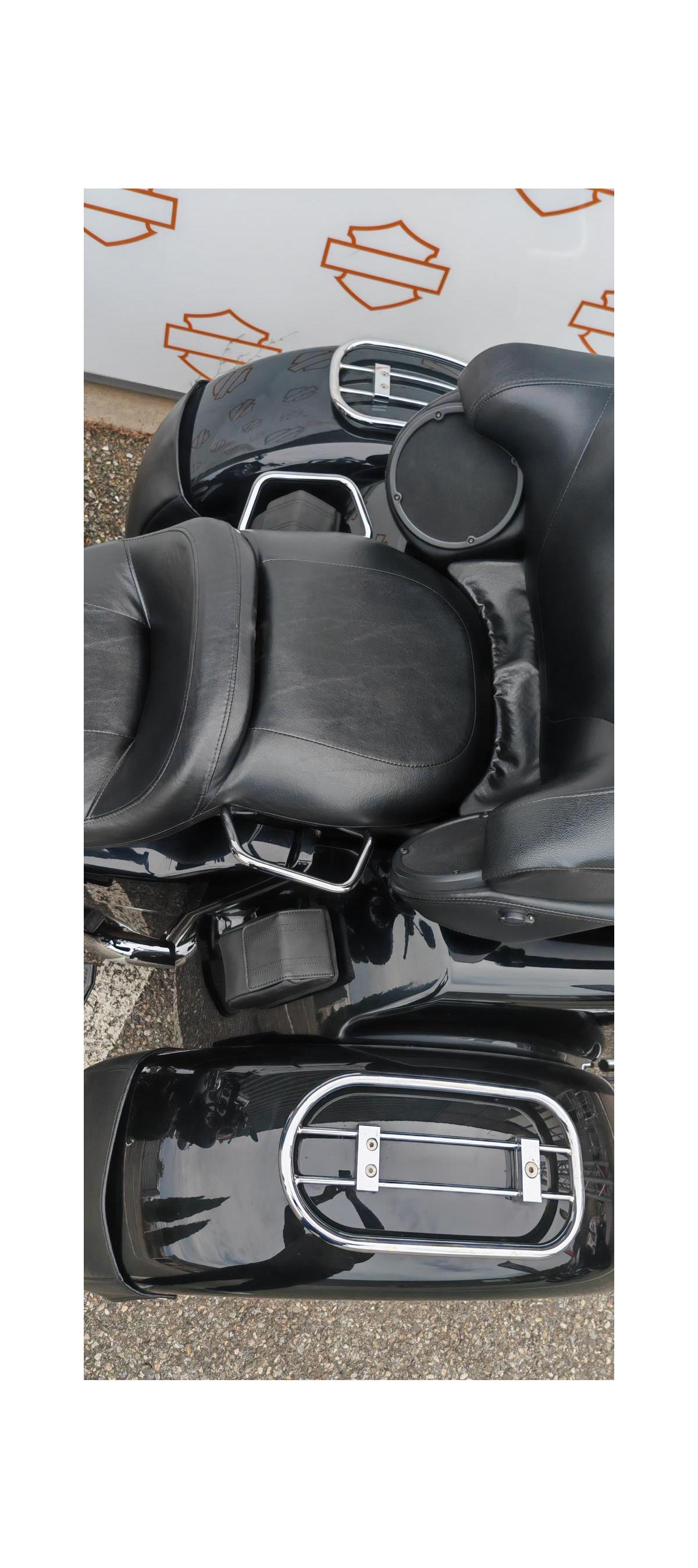 2019 HARLEY-DAVIDSON TRI GLIDE