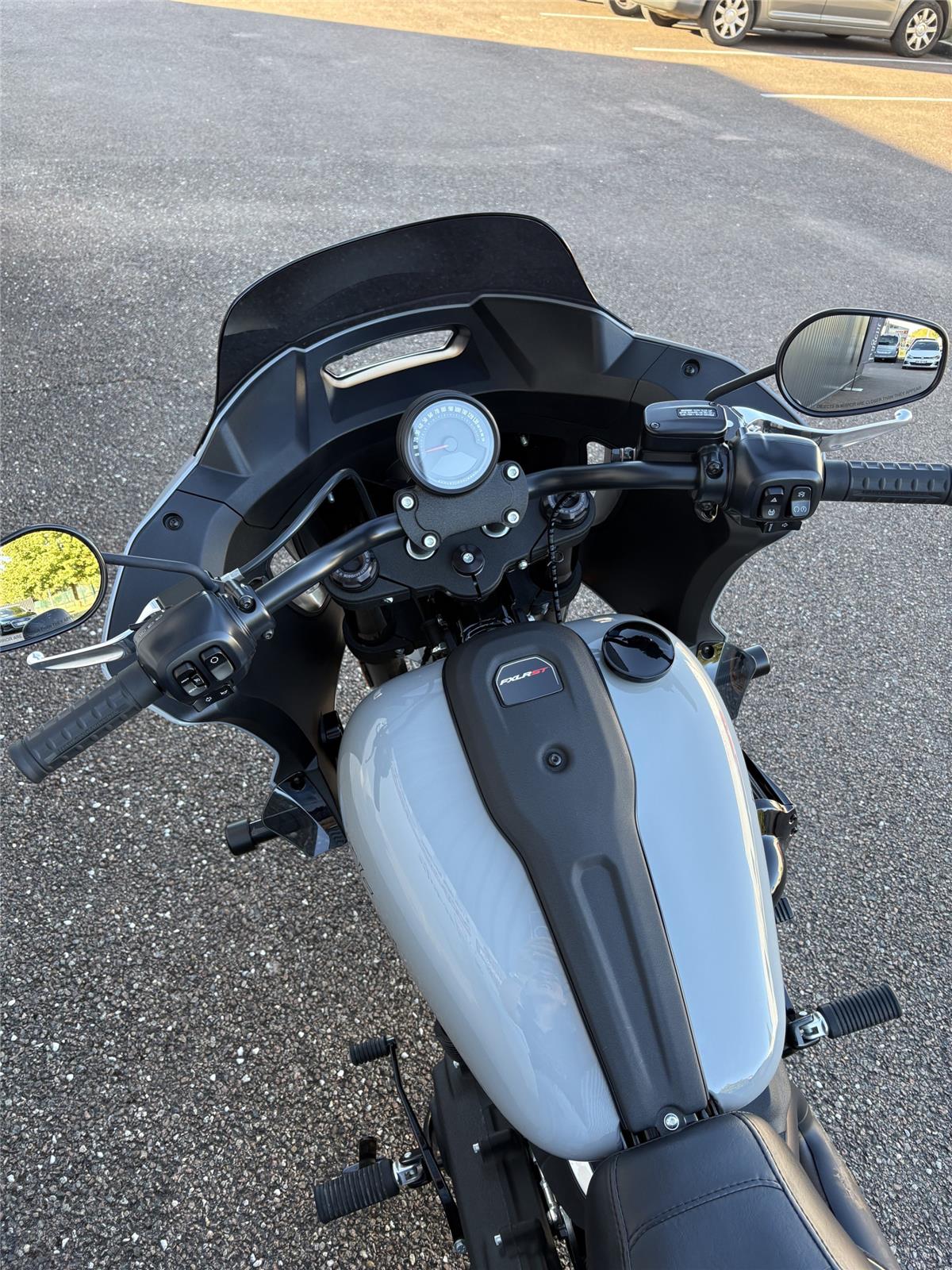 2025 HARLEY-DAVIDSON LOW RIDER
