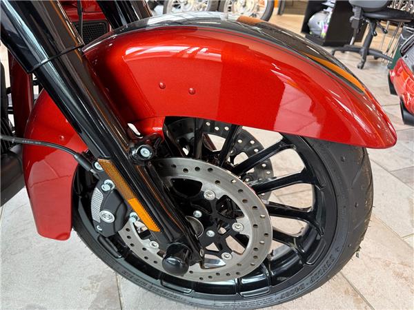 2025 HARLEY-DAVIDSON TRI GLIDE ULTRA